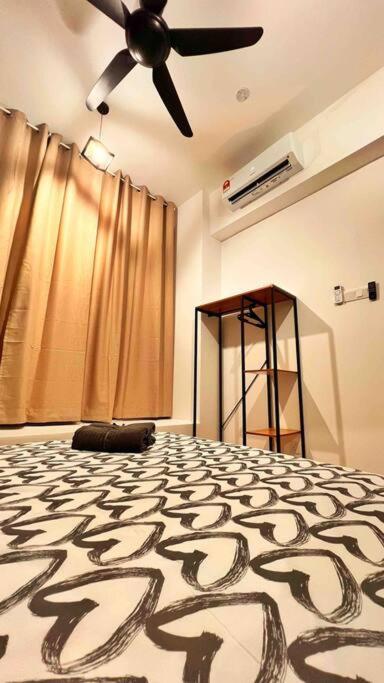 Cozy Aera Residence / Free Wi-Fi Netflix / Sunway Петалінг-Джая Екстер'єр фото